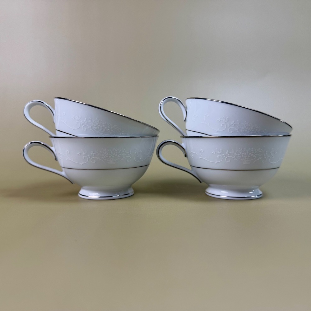 Noritake Whitehall 6115 Footed Teacups with Platinum Trim – Set of 4 - Picture 2 of 10